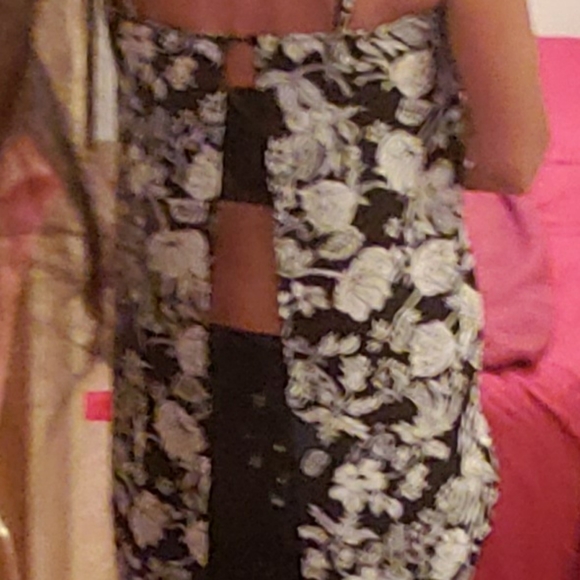 Sexy black and silver floral halter top. Open back, one button close. EUC - Picture 5 of 9